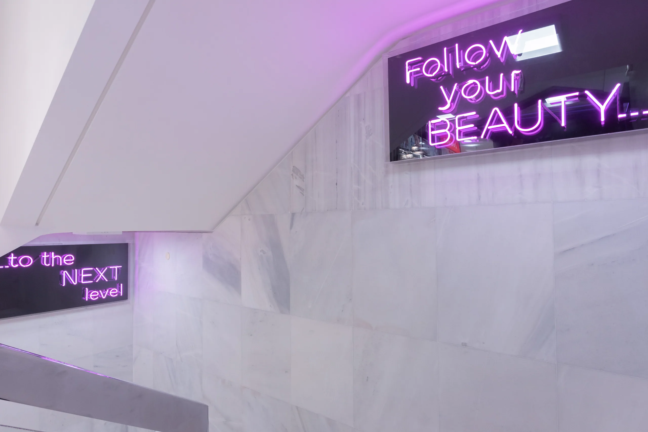 GALERIE DE BEAUTE (OMONOIA) detail 28