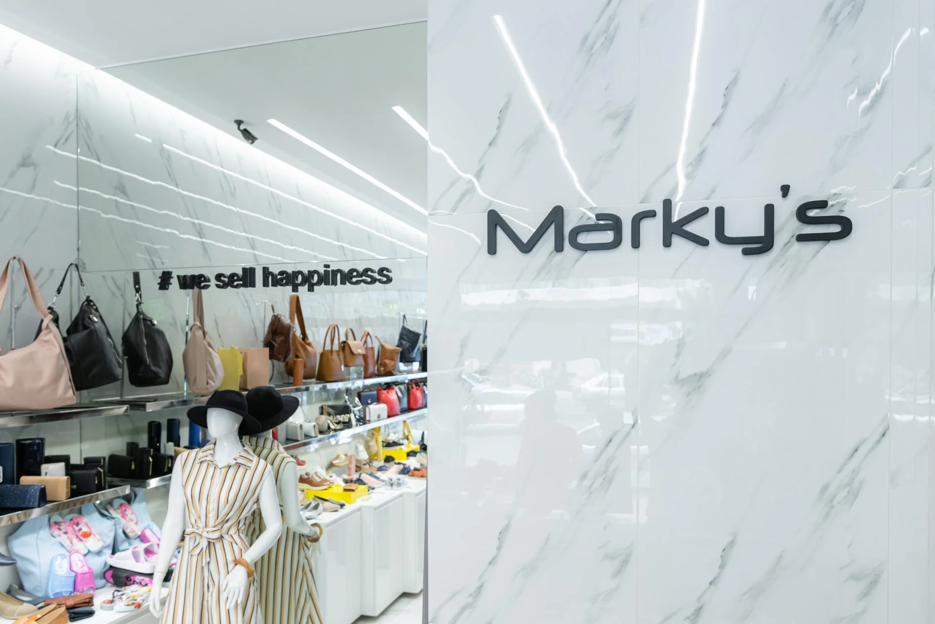MARKY’S (AG.PARASKEVI) custom furniture project by Spanopoulos Furniture
