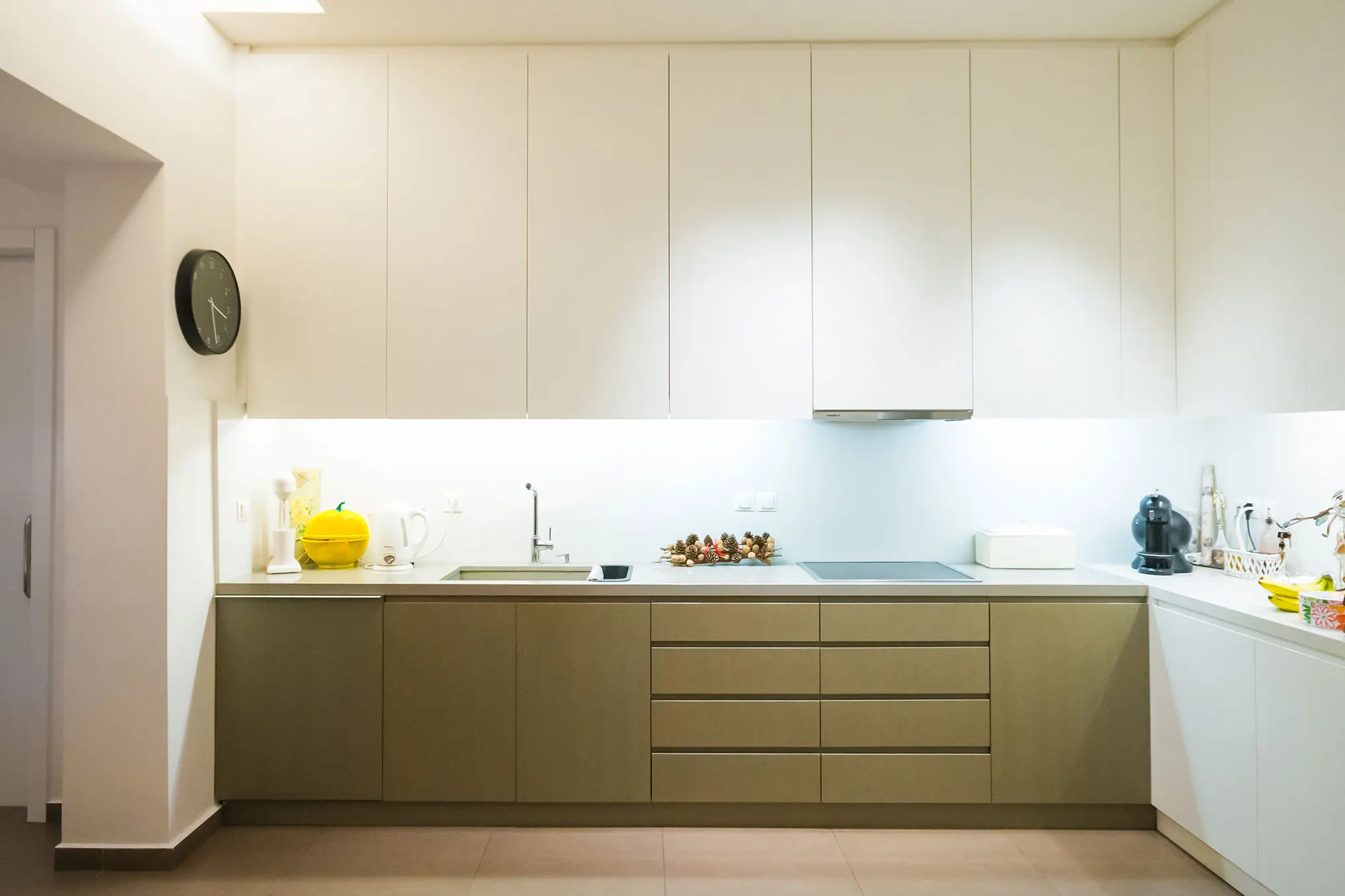 Apartment (ATHENS) custom furniture project by Spanopoulos Furniture
