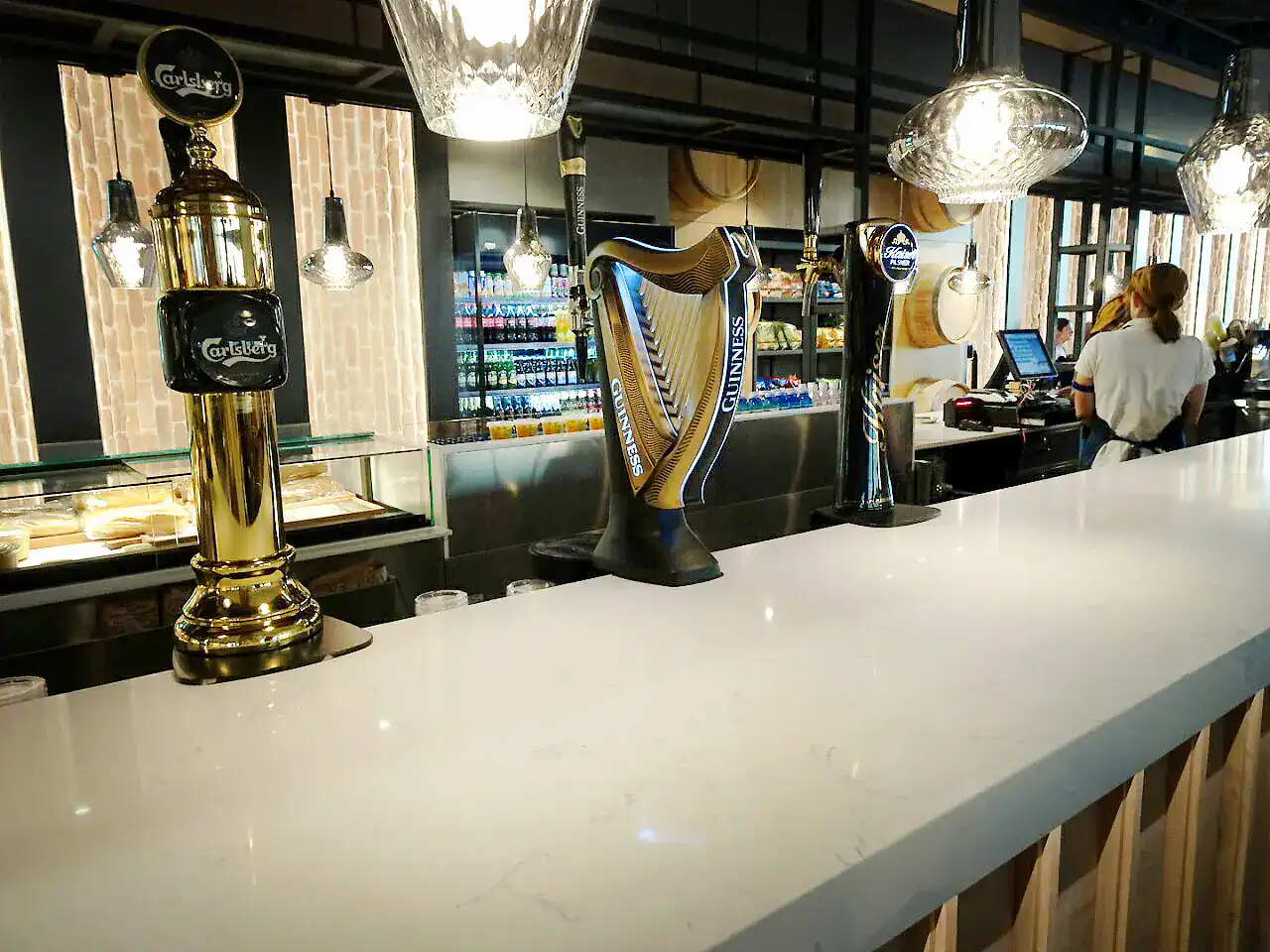 PUB (RHODES INTERNATIONAL AIRPORT) detail 2