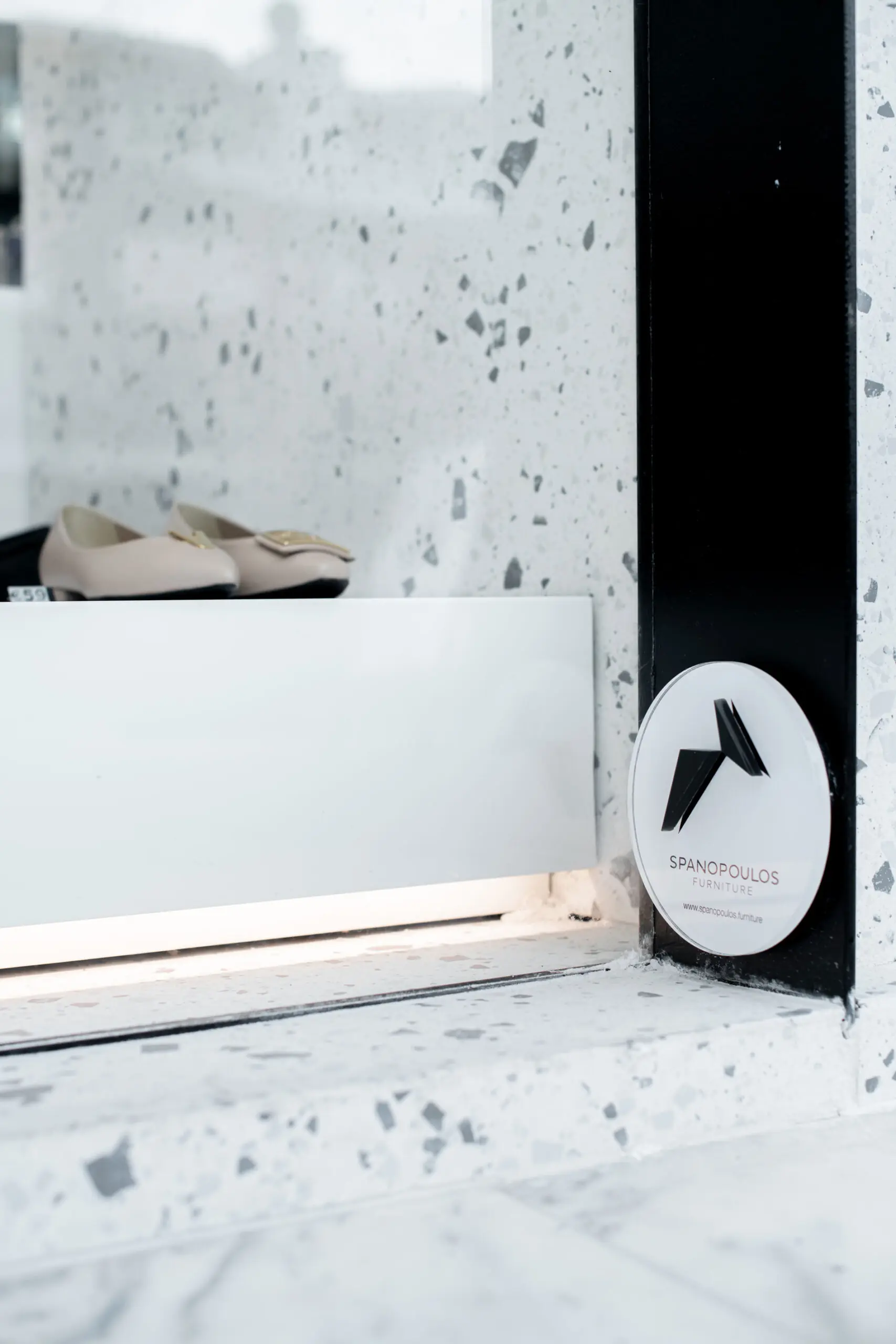 Sante (Glyfada) custom furniture project by Spanopoulos Furniture