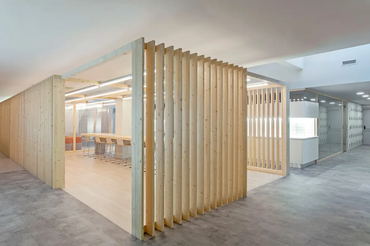 Viva Wallet HQ detail 2